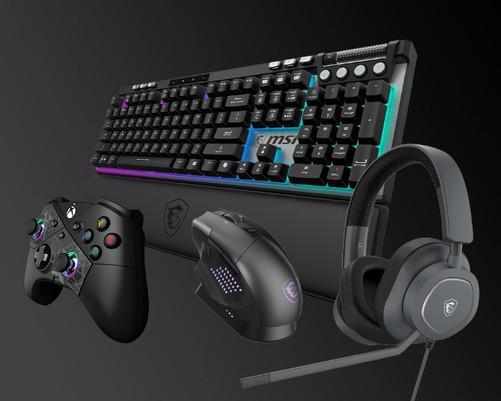 微星携众多新品亮相Computex2024 黄仁勋亲临展台签名留念！(图7)