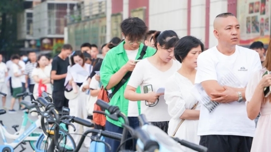 全力以赴暖心护航|查米教育圆满完成国家开放大学2024年春期末考试组织工作(图1) 全力以赴暖心护航|查米教育圆满完成国家开放大学2024年春期末考试组织工作(图1)