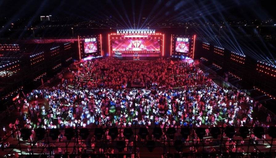 与粉丝共快乐：2024红旗粉丝盛典暨红旗汽车文化节启航