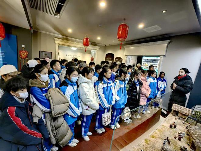 【研之旅】探寻青岛城市记忆赓续青岛城市文脉——大学附属中学2024级15班社会实践活动纪实