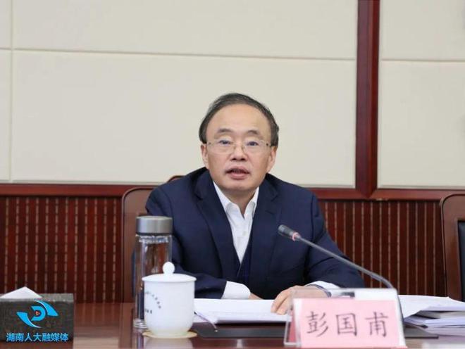 又打一虎：曾主政怀化多年曾说“面对腐败横刀立马”